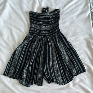 Strapless tie back pattern Fashionnova Romper